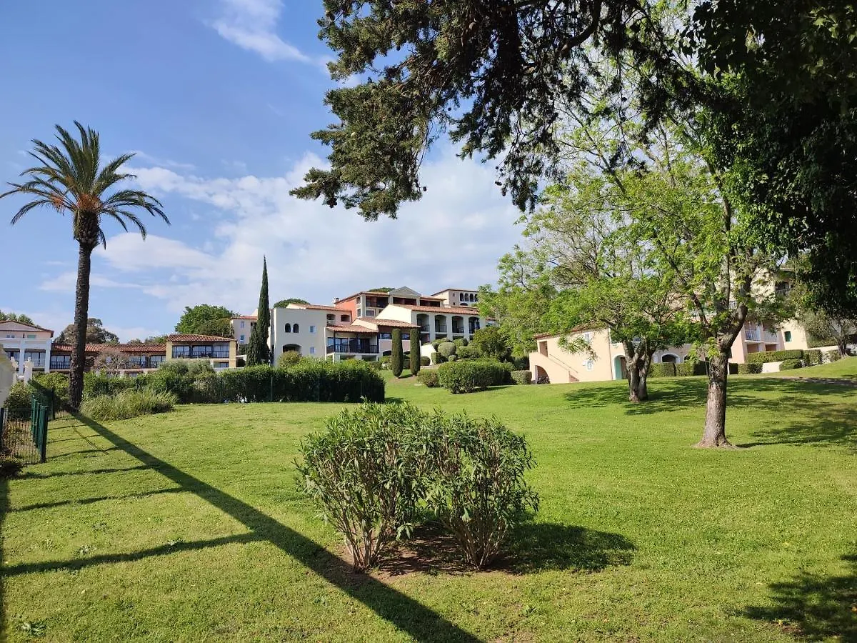 Chez Adriana Studio Proche Mer Avec Piscine Grimaud France